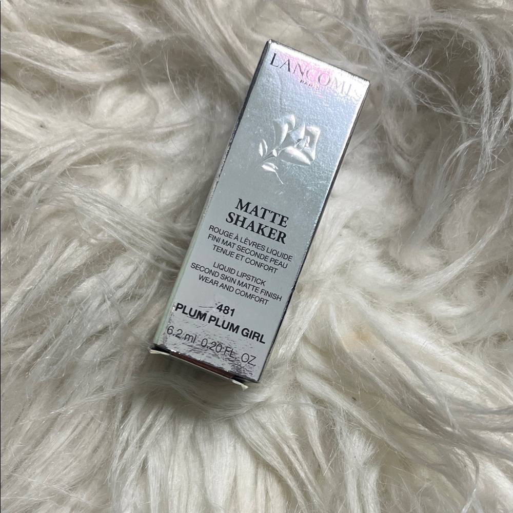 Lancôme Lip Product in Silver Packaging